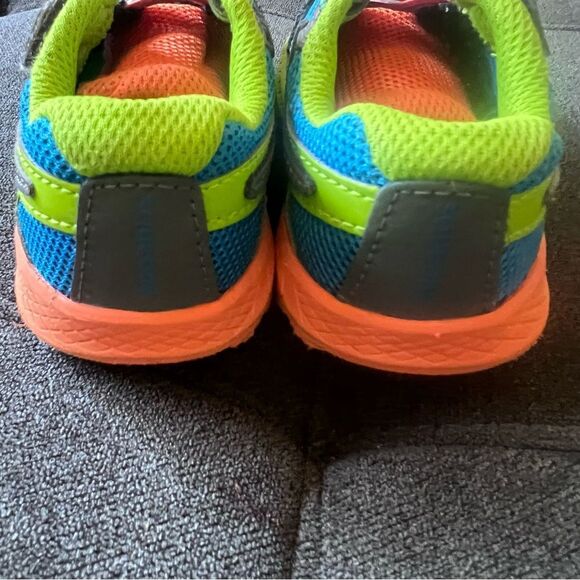 Saucony Ride 10 Toddler Multicolor Sneakers - Picture 4 of 6